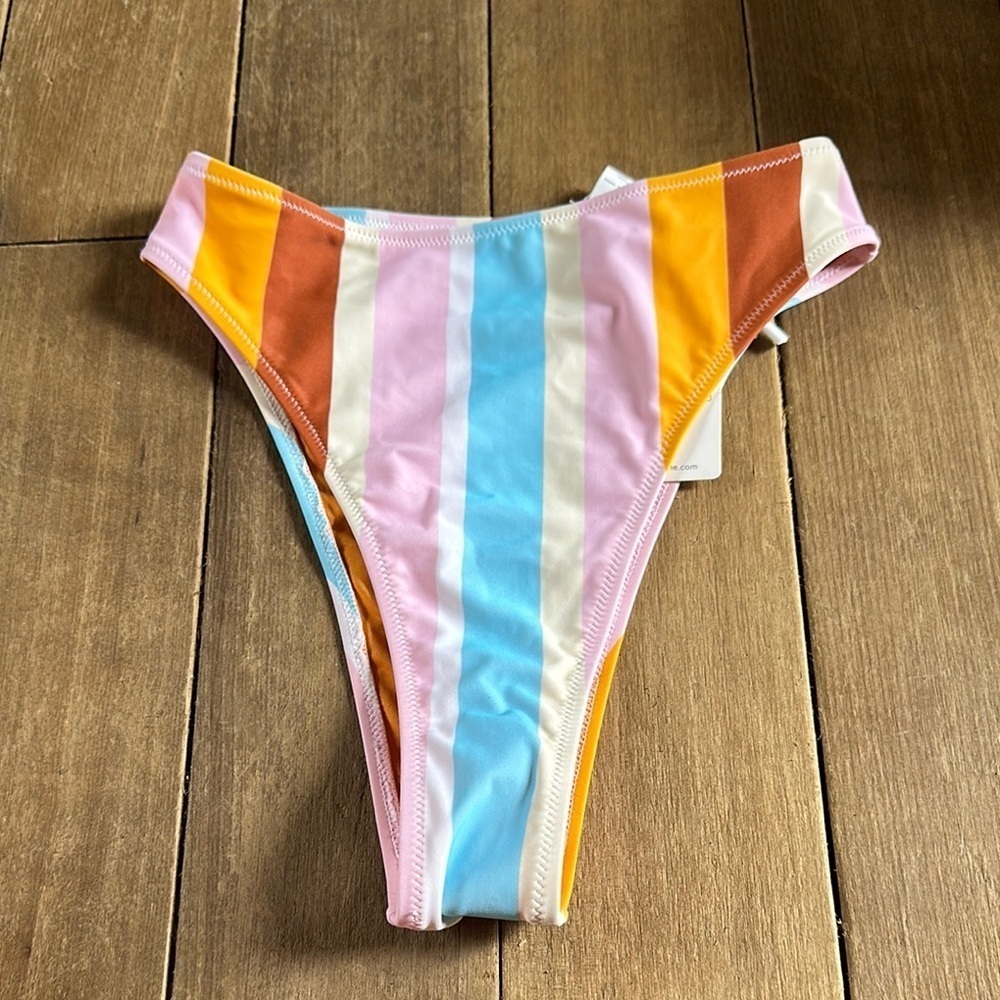 NWT Cupshe Striped Bikini Bottom size small